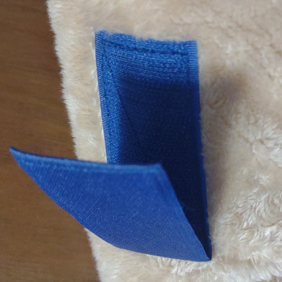 Twiddle Pup soothing sensory fidget toy plush dog lovey puppy therapy dementia - Picture 4 of 7